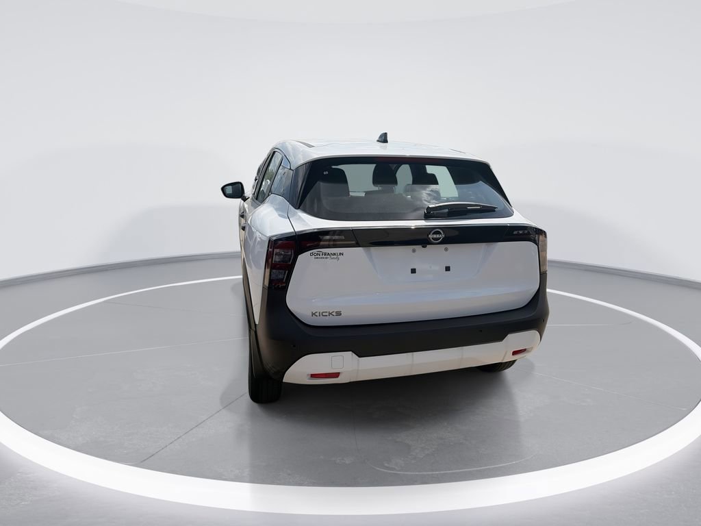 New 2026 Nissan Kicks S image 6