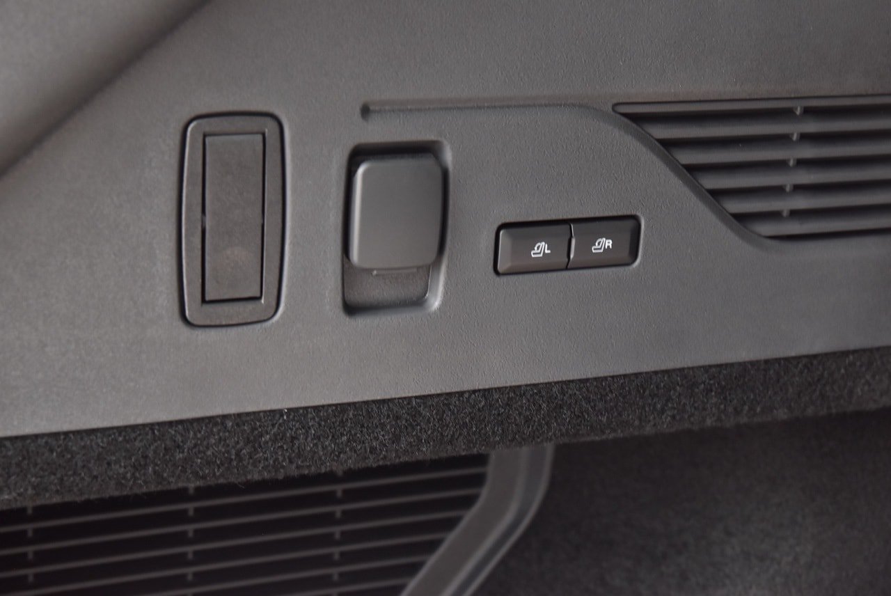 New 2026 Lincoln Nautilus Reserve AWD/4WD image 46