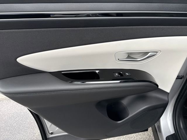 Used 2024 Hyundai Tucson Limited image 18