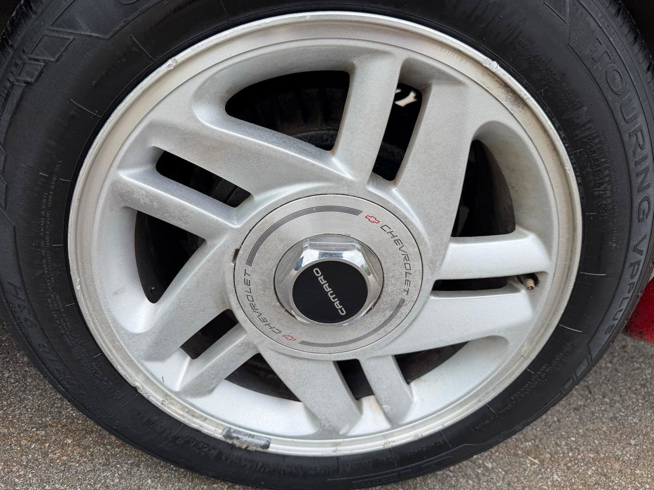 Used 1995 Chevrolet Camaro LT RWD image 16