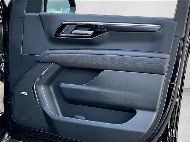 Used 2026 Chevrolet Suburban RST w/ Comfort Package RWD image 19