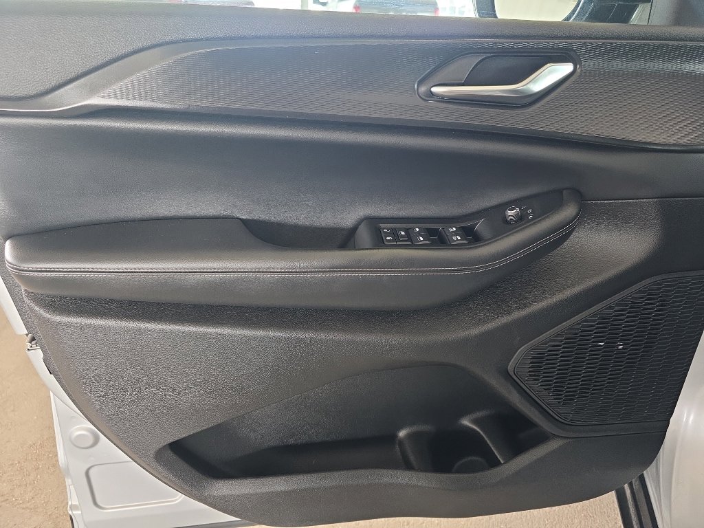Used 2024 Jeep Grand Cherokee L Altitude image 15
