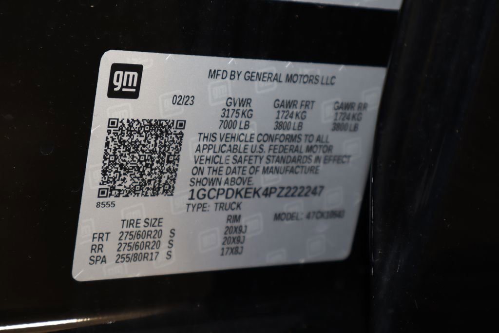 Used 2023 Chevrolet Silverado 1500 LT AWD/4WD image 34