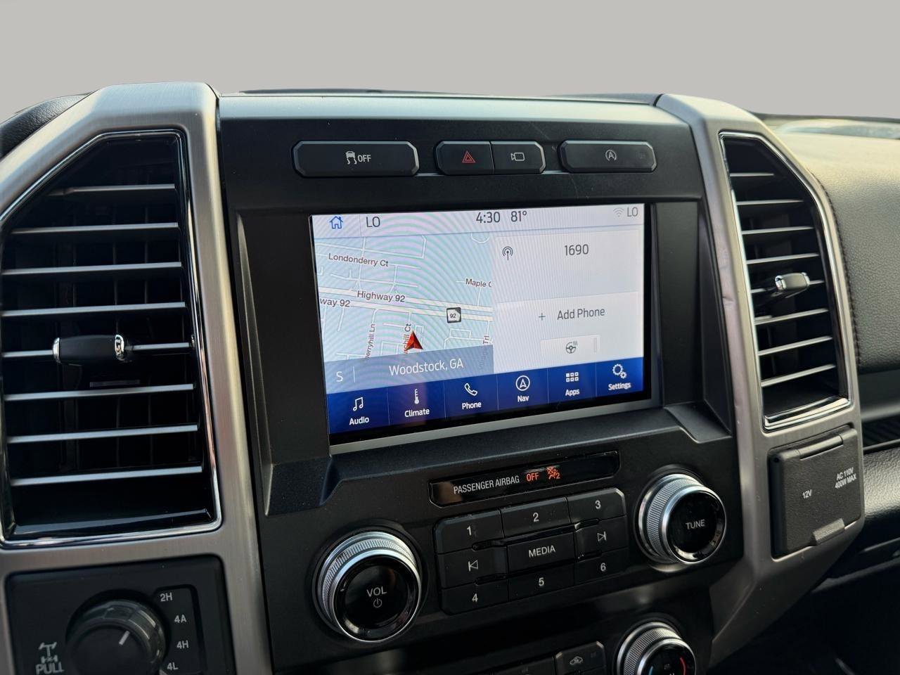 Used 2020 Ford F150 Platinum w/ Equipment Group 701A Luxury image 34