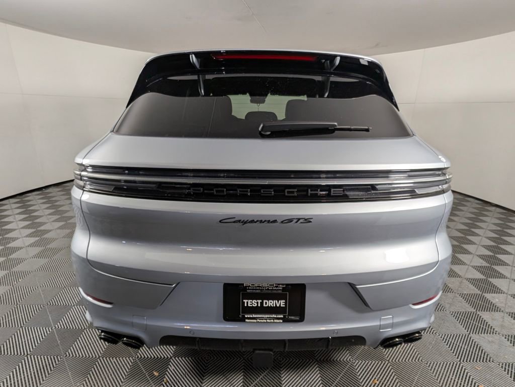 New 2026 Porsche Cayenne GTS image 6