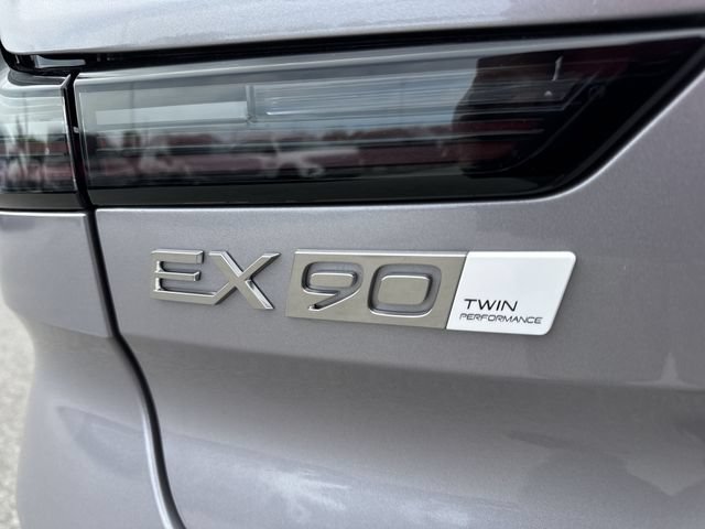 New 2026 Volvo EX90 Ultra AWD/4WD image 32