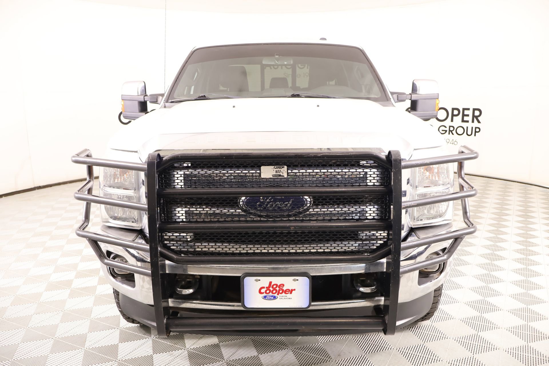 Used 2015 Ford F250 Lariat w/ Chrome Package image 9