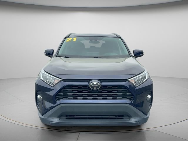 Used 2021 Toyota RAV4 XLE image 4