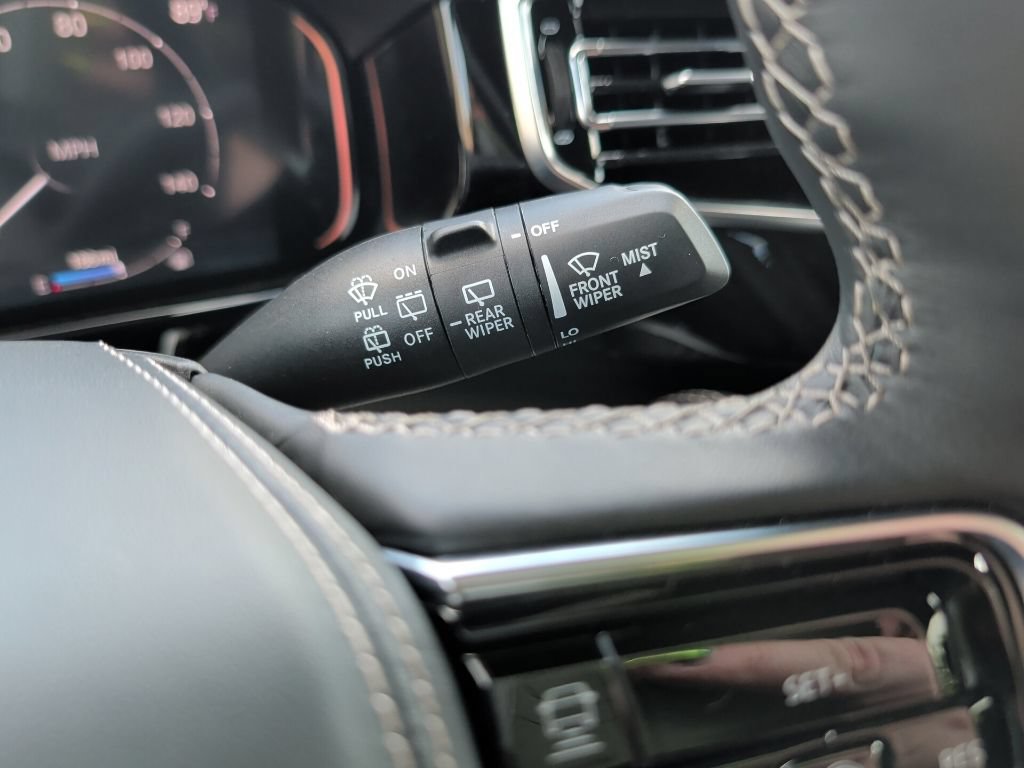New 2026 Jeep Grand Wagoneer Summit AWD/4WD image 26