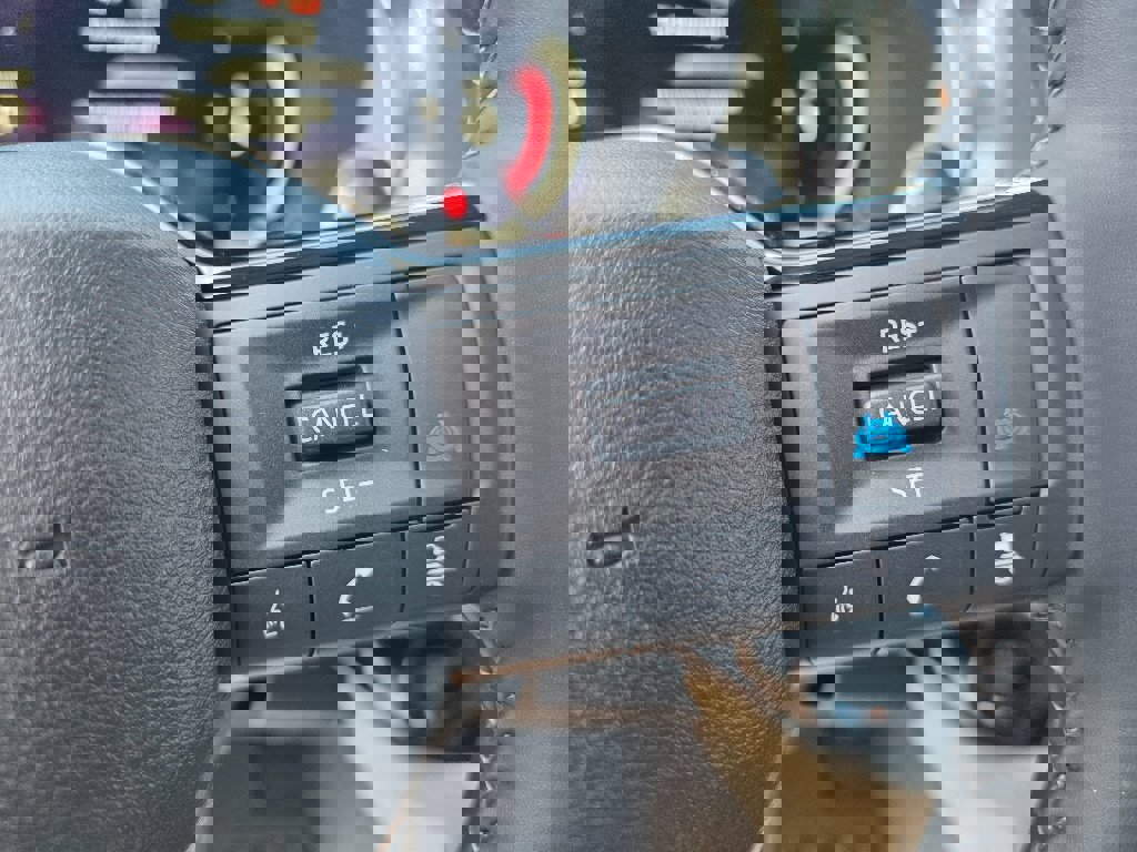 New 2026 Nissan Pathfinder SL image 24