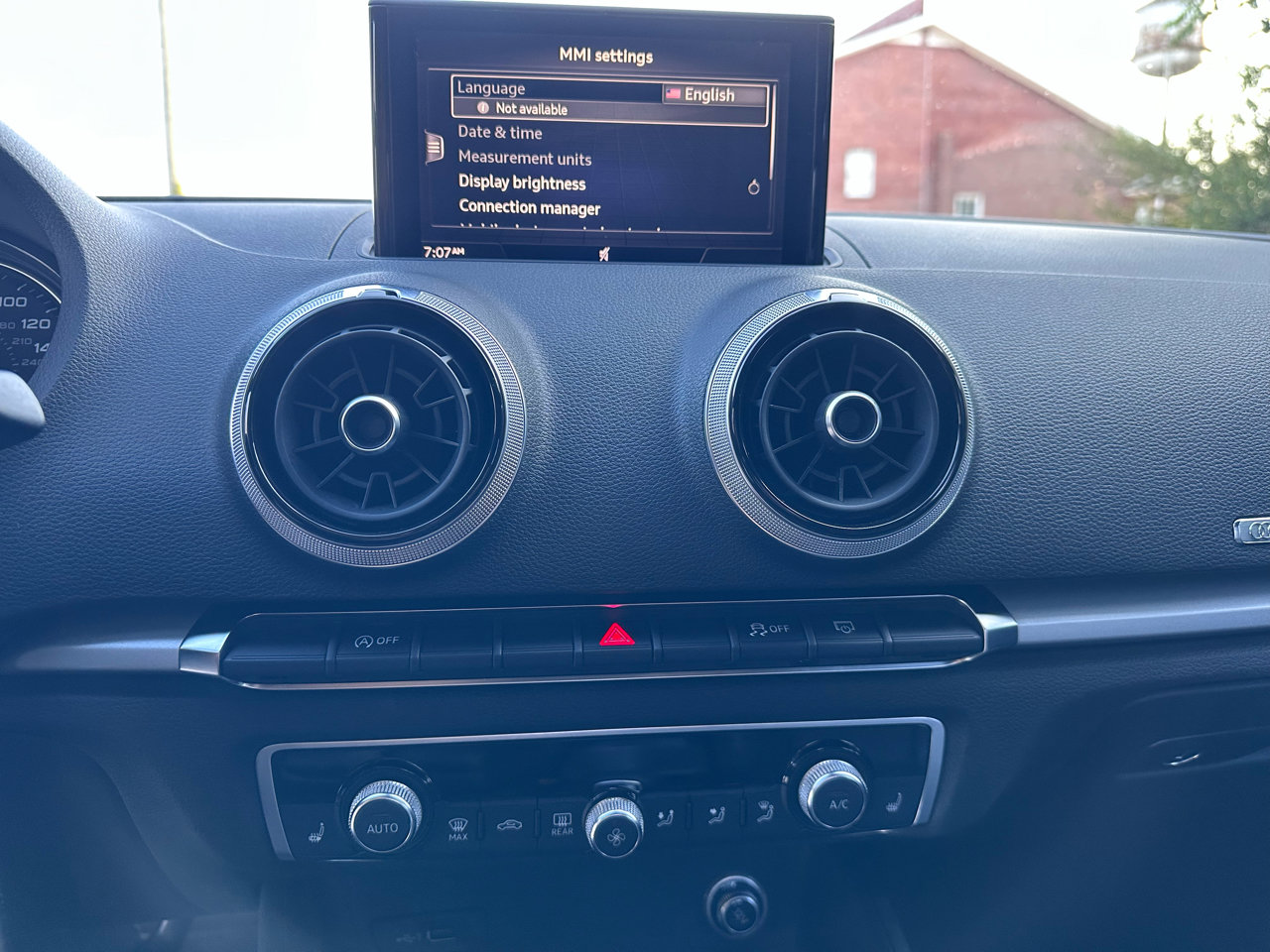 Used 2018 Audi A3 2.0T Premium image 23