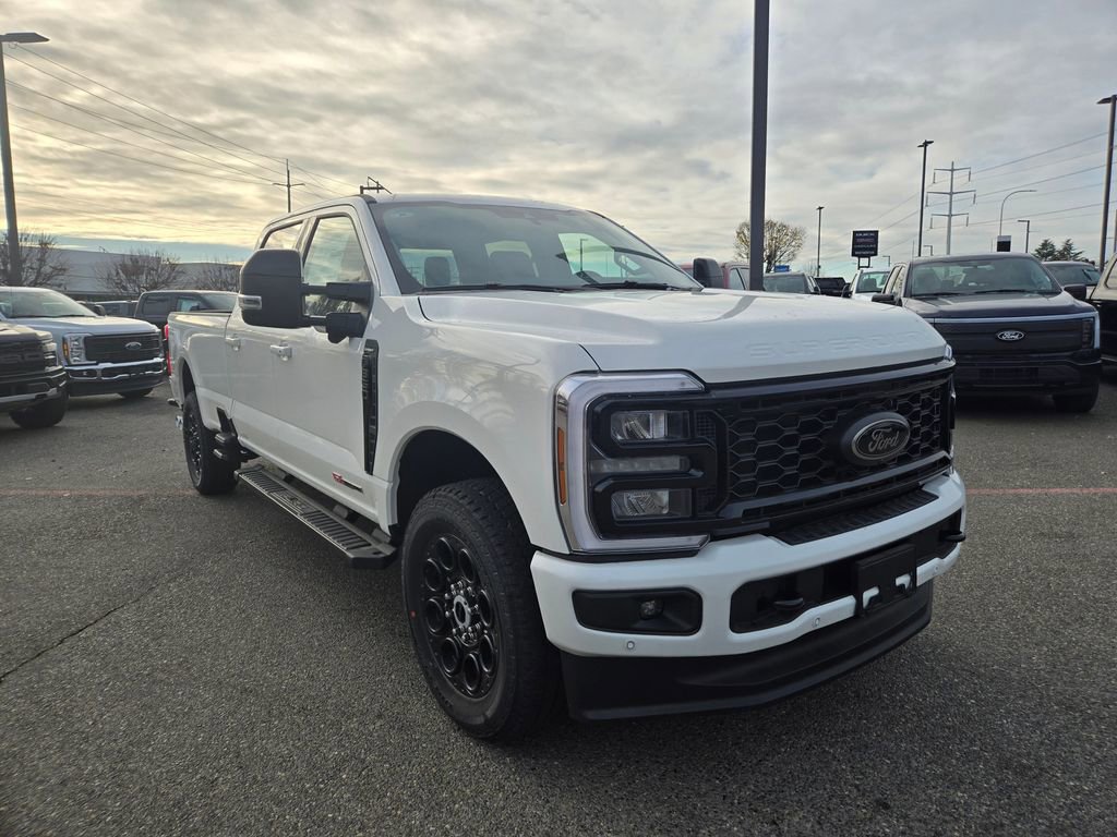 New 2025 Ford F350 Lariat w/ Lariat Ultimate Package image 3