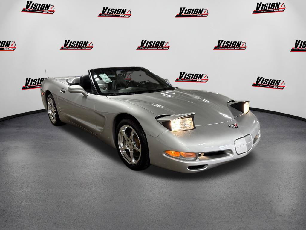 Used 2004 Chevrolet Corvette Convertible w/ Preferred Equipment Group RWD image 13