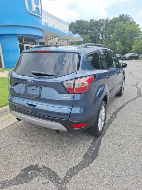 Used 2018 Ford Escape SE w/ SE Sync 3 Package AWD/4WD image 6