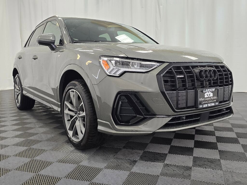 New 2025 Audi Q3 2.0T Premium image 8