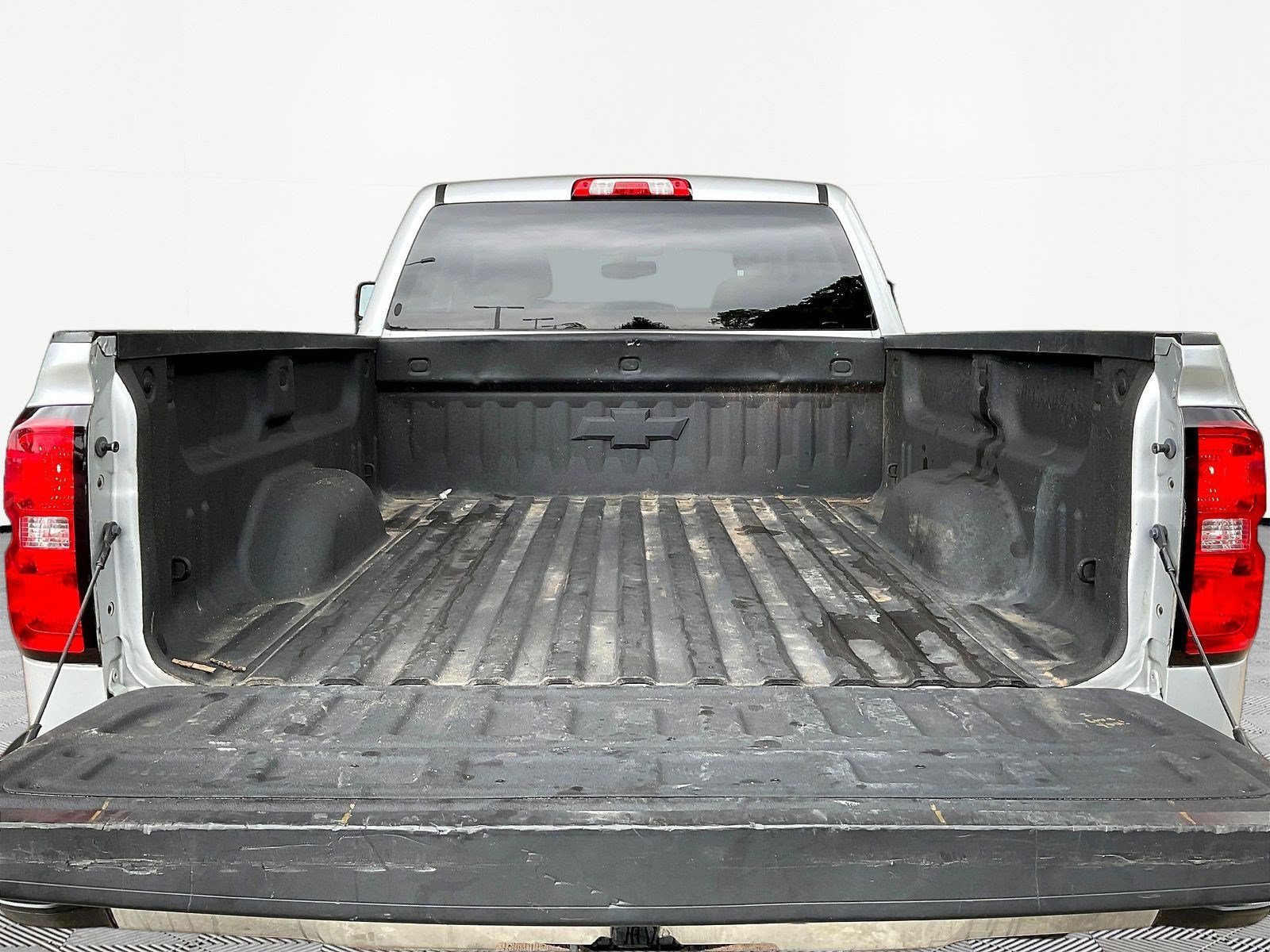 Used 2018 Chevrolet Silverado 1500 LT w/ All Star Edition AWD/4WD image 7