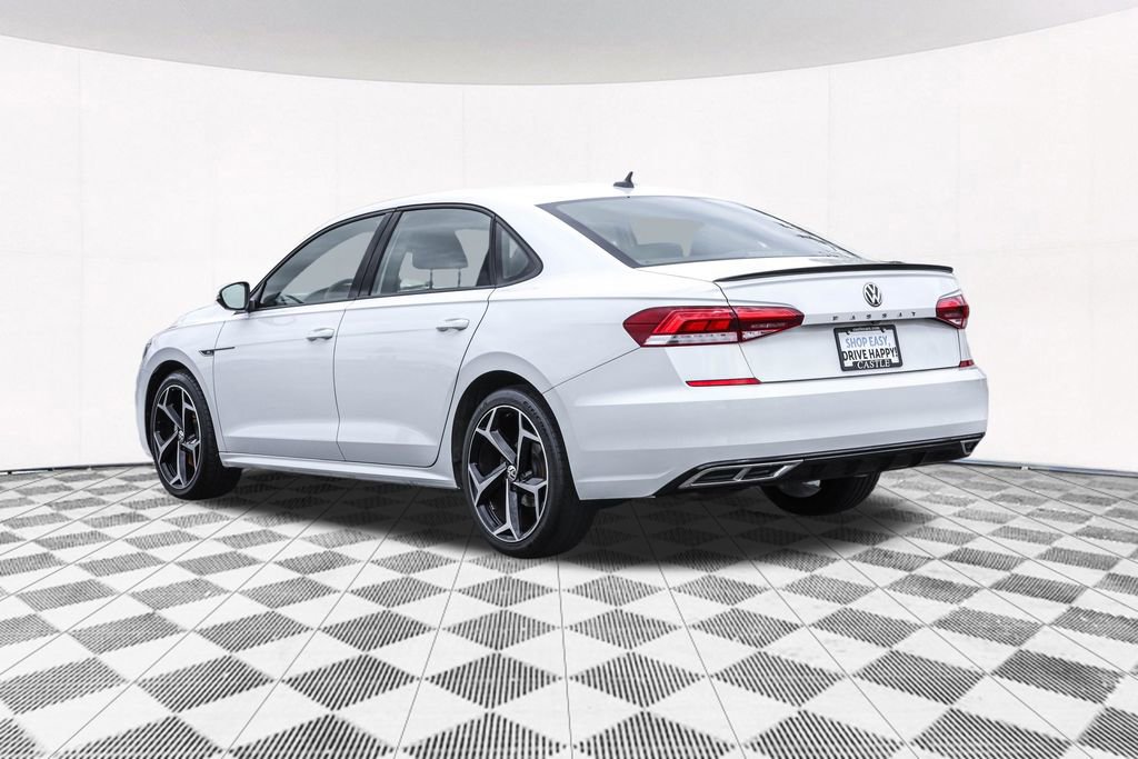 Used 2022 Volkswagen Passat 2.0T R-Line FWD image 15