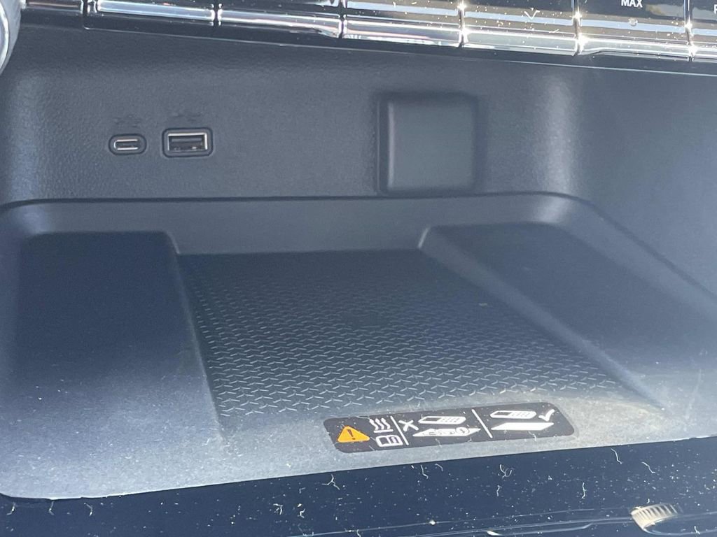 New 2026 Chevrolet Traverse High Country image 28