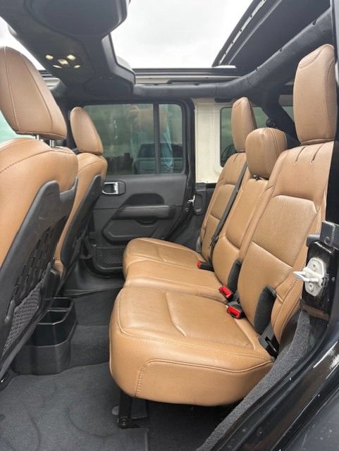 Used 2021 Jeep Wrangler Unlimited Rubicon AWD/4WD image 19