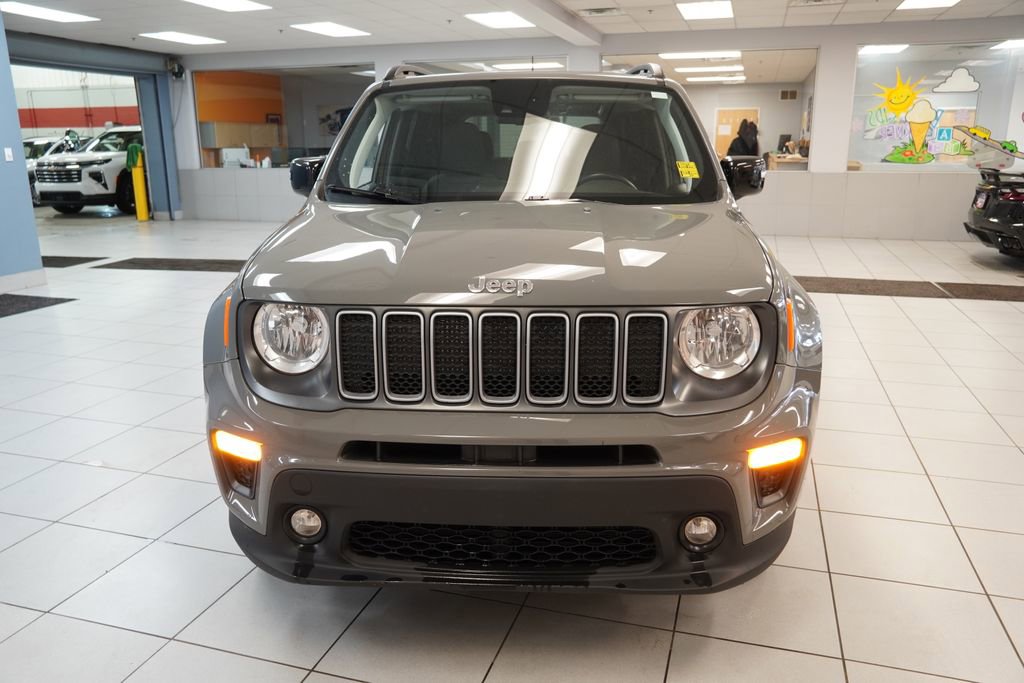 Used 2022 Jeep Renegade Limited w/ Sun, Sound & Wheels Group image 15