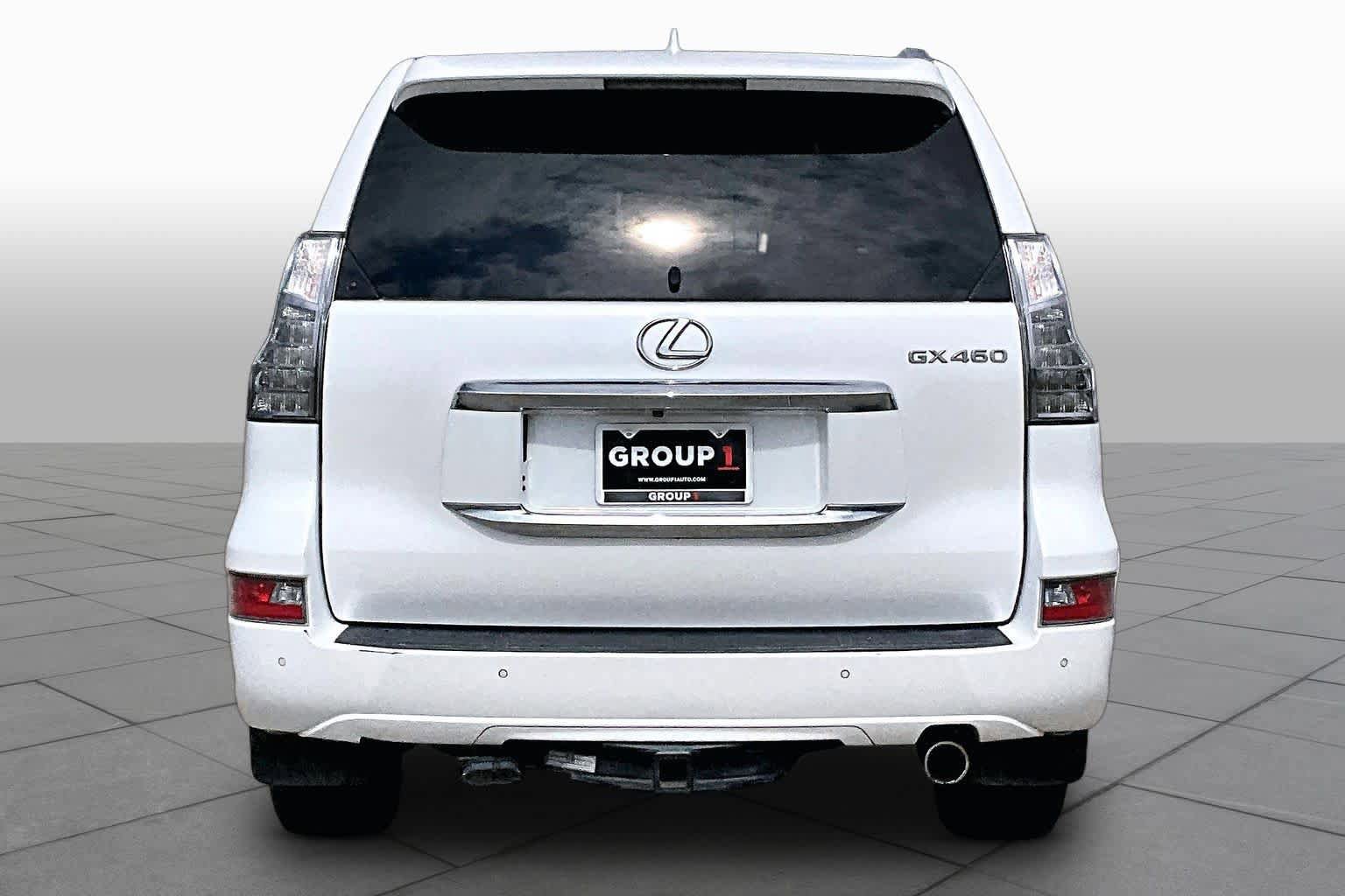 Used 2016 Lexus GX 460 w/ Premium Package AWD/4WD image 5