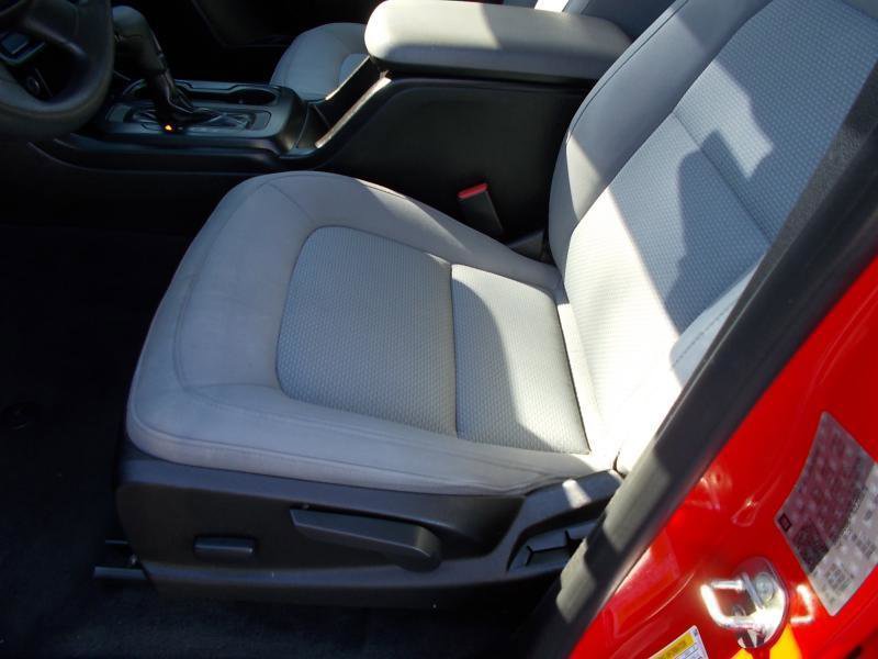 Used 2020 Chevrolet Colorado W/T RWD image 26