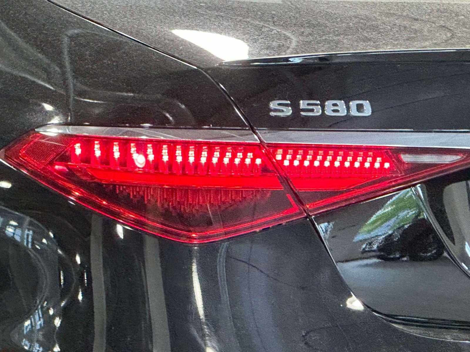 Certified 2022 Mercedes-Benz S 580 4MATIC Sedan image 8