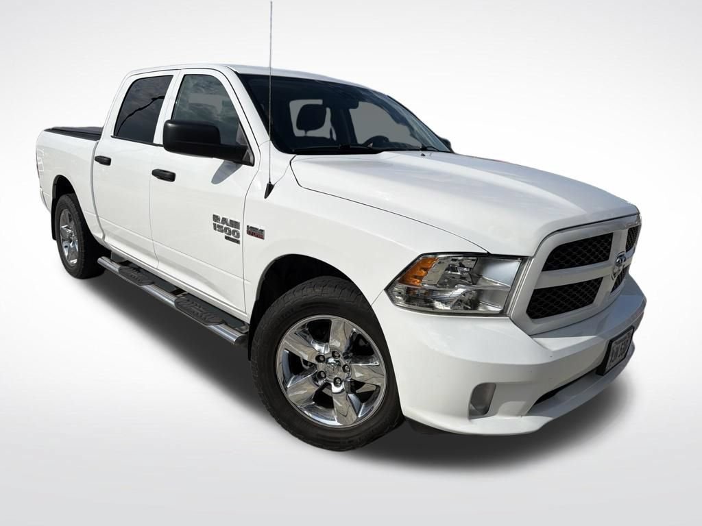 Used 2019 RAM 1500 Express w/ Express Value Package AWD/4WD image 4