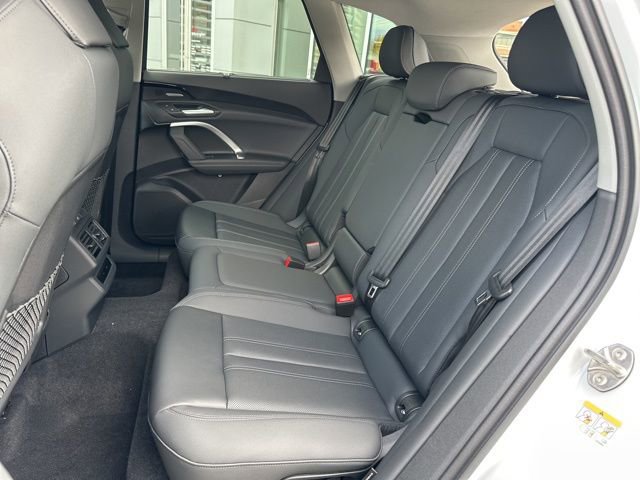 New 2025 Audi Q5 Premium Plus AWD/4WD image 11