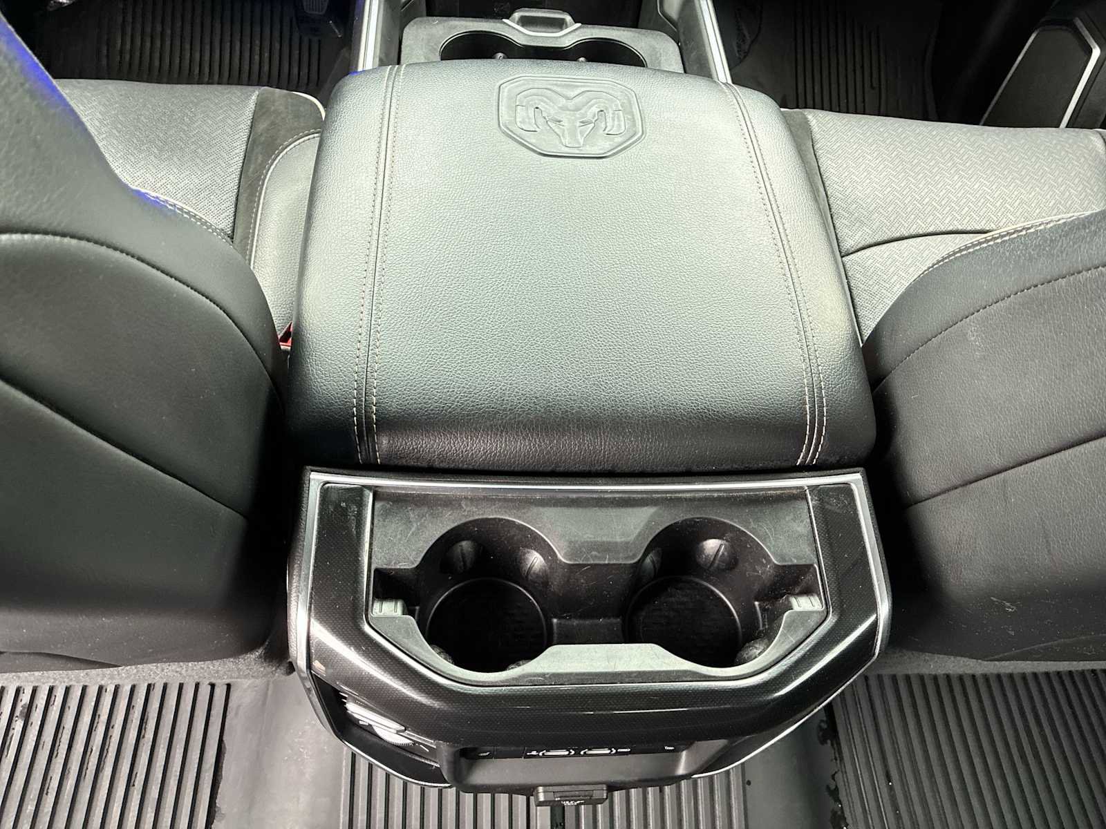 Used 2020 RAM 2500 Laramie image 22