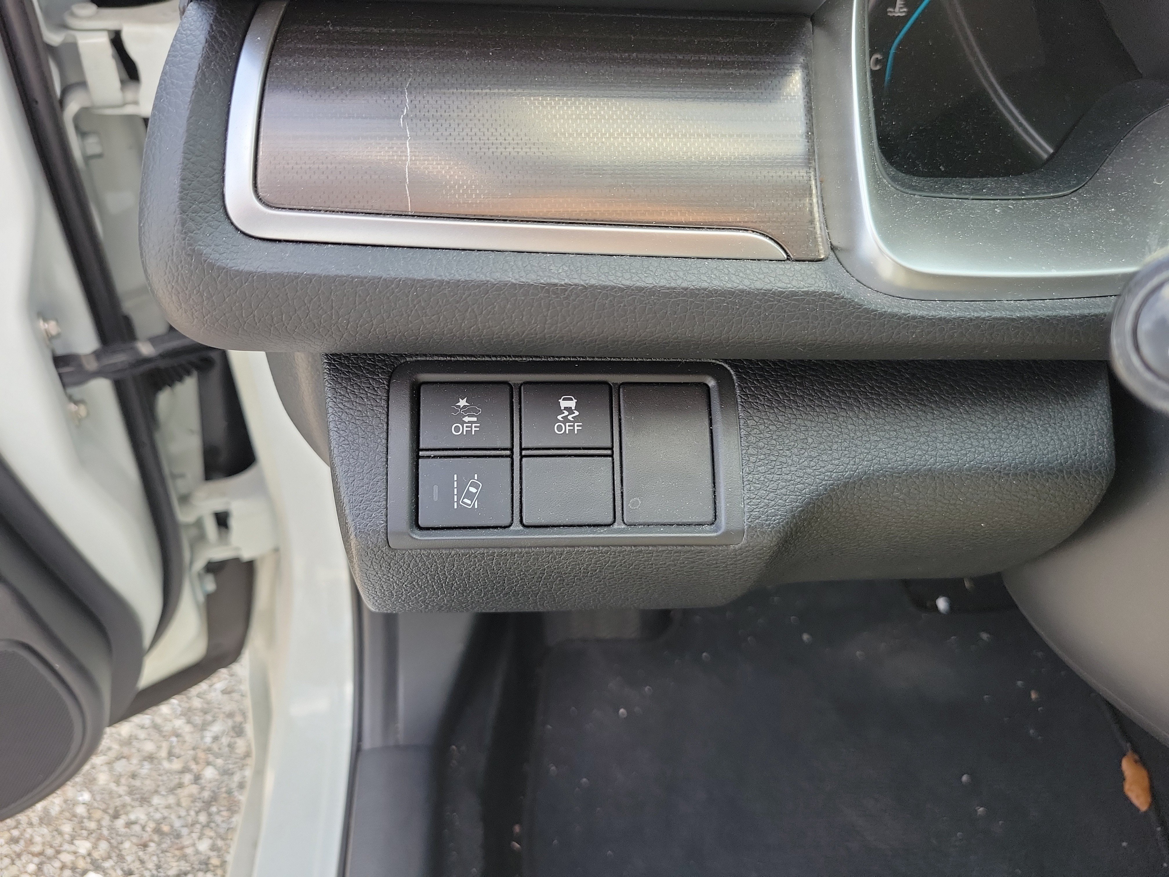 Used 2019 Honda Civic Touring image 24