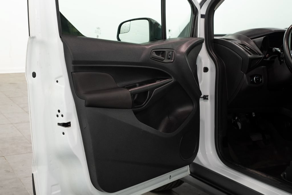 Used 2016 Ford Transit Connect XL FWD image 5