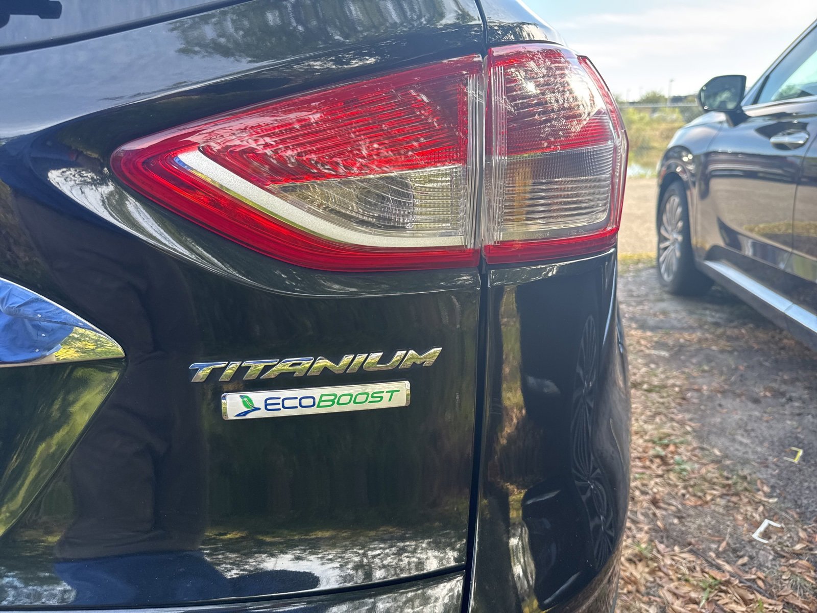 Used 2015 Ford Escape Titanium w/ Equipment Group 301A image 10