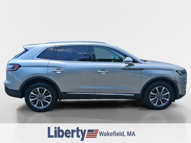 Used 2023 Lincoln Nautilus Reserve AWD/4WD image 8