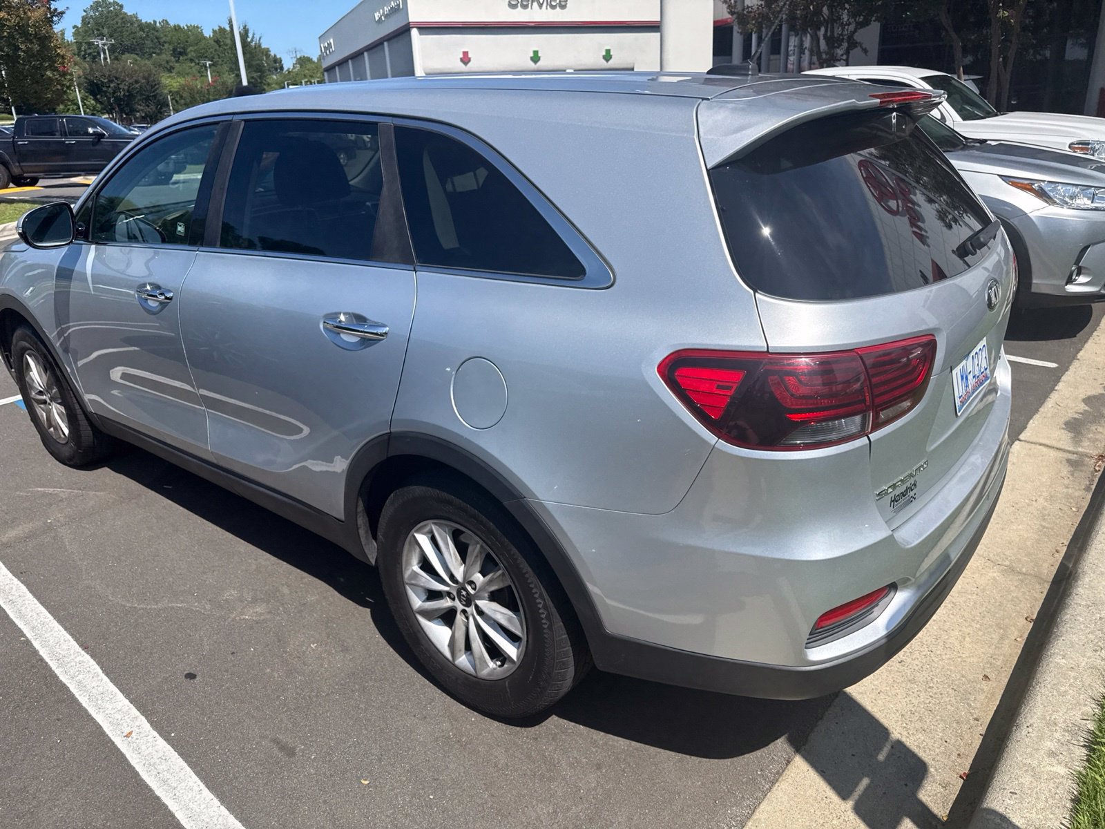 Used 2019 Kia Sorento L FWD image 10