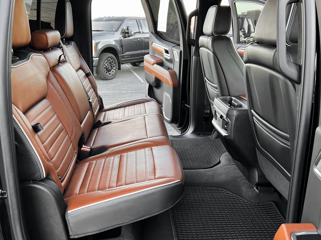 Used 2025 GMC Sierra 1500 Denali Ultimate image 24