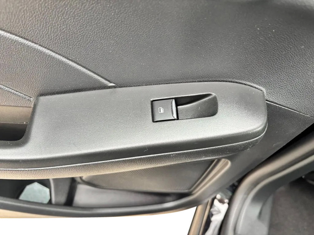 Used 2022 Ford Escape S FWD image 22
