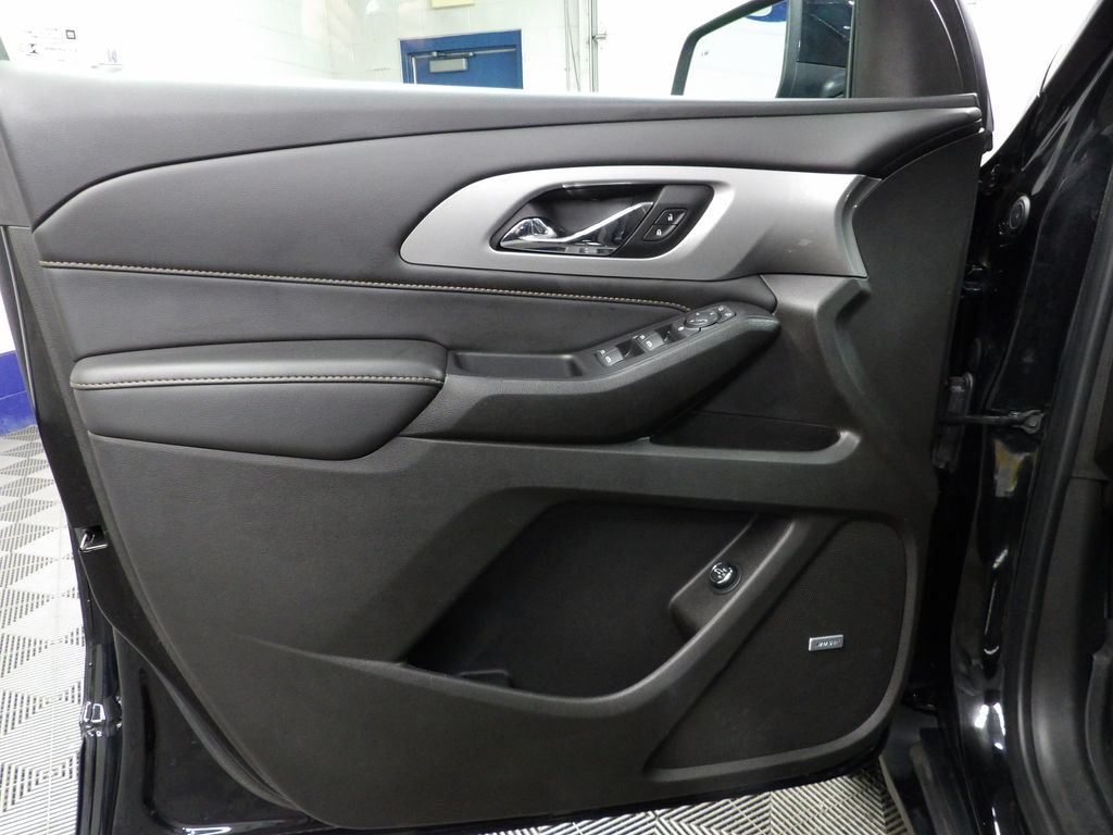 Used 2021 Chevrolet Traverse RS w/ LPO, Floor Liner Package AWD/4WD image 62