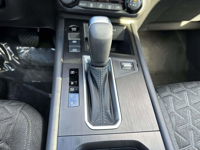 New 2026 Nissan Kicks SV w/ SV Premium Package FWD image 23