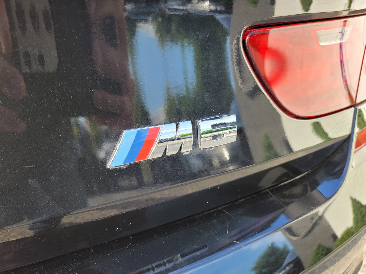 Used 2015 BMW M6 Convertible image 24