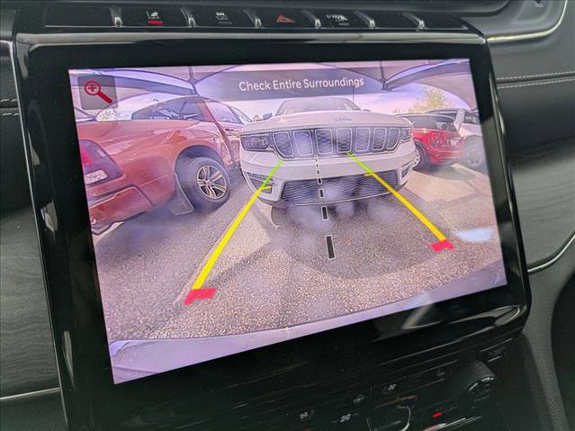 Used 2024 Jeep Grand Cherokee L Overland w/ Trailer Tow Package AWD/4WD image 14