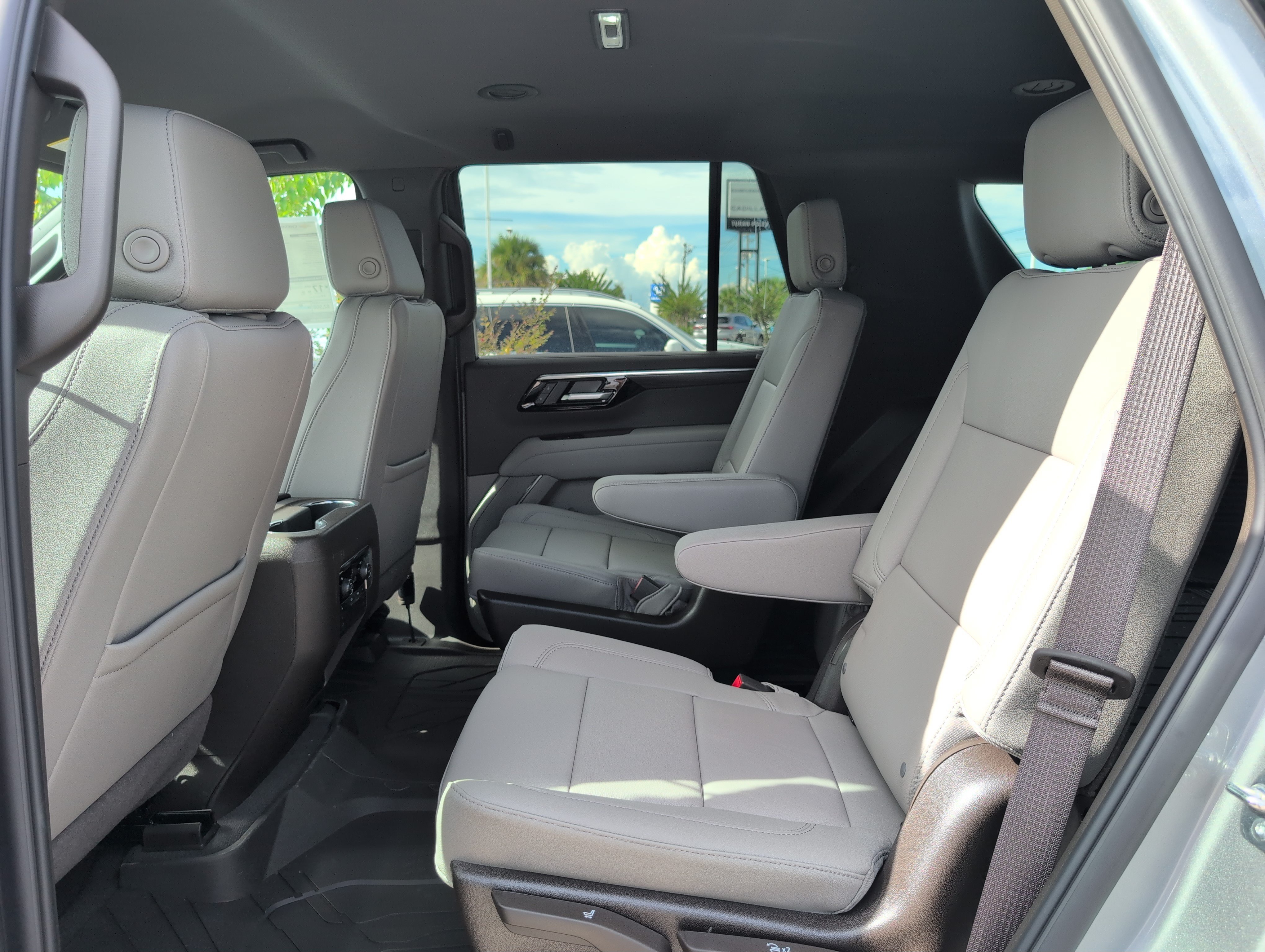 New 2026 Chevrolet Tahoe LT RWD image 32