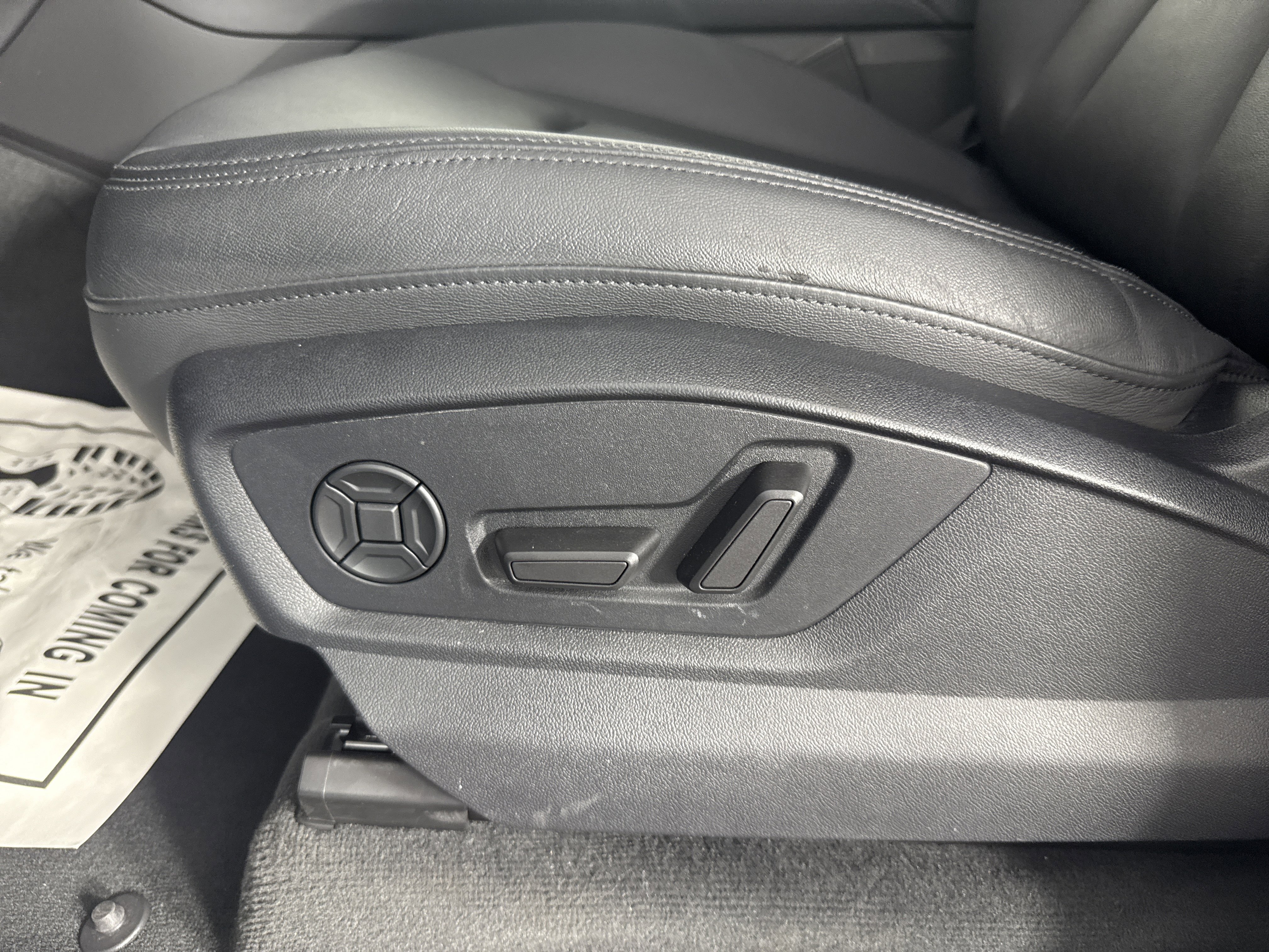 Used 2023 Audi Q7 2.0T Premium Plus w/ Premium Plus Package image 16