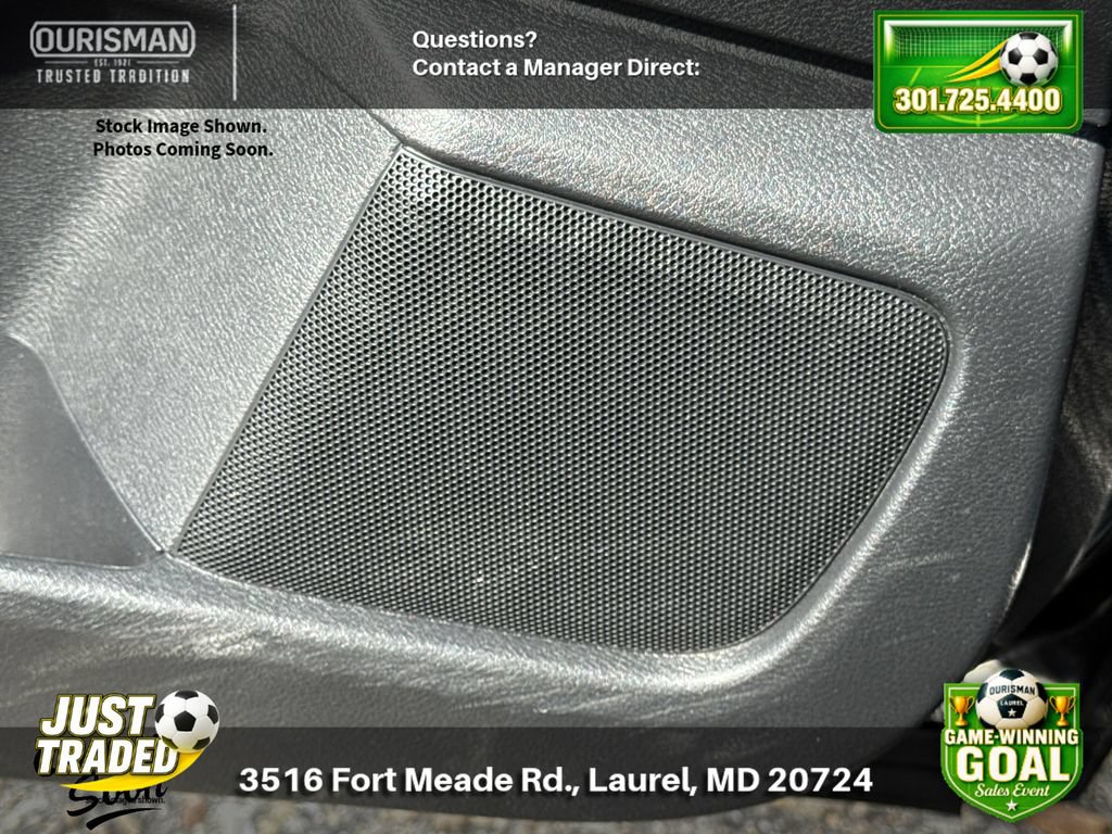 Used 2023 Nissan Sentra SR w/ Midnight Edition Package FWD image 27