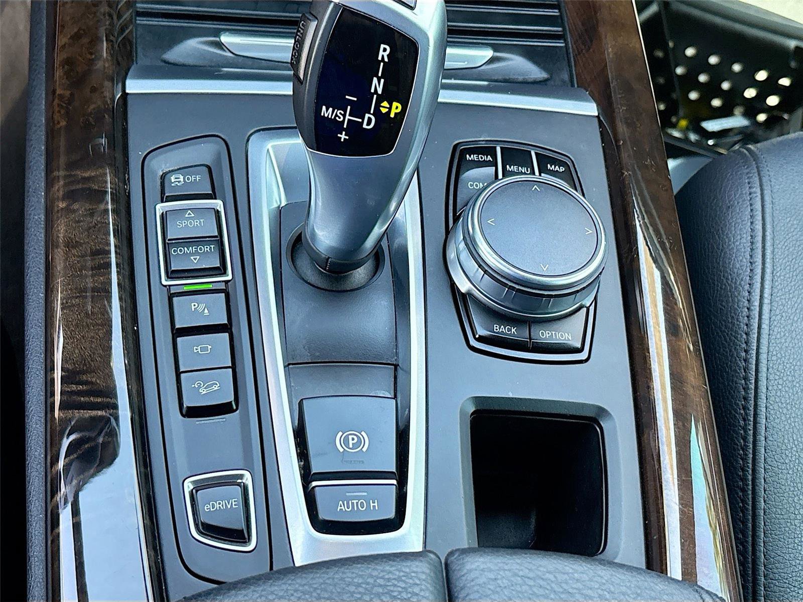 Used 2017 BMW X5 xDrive40e image 17