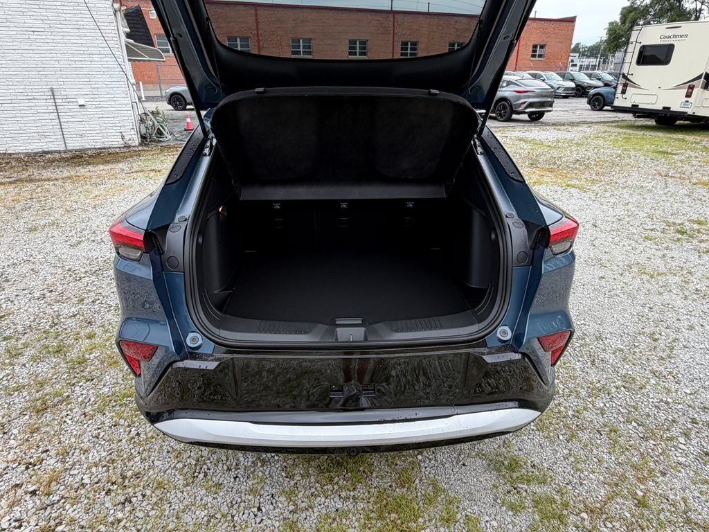 New 2026 Buick Envista Sport Touring w/ Convenience I Package FWD image 8
