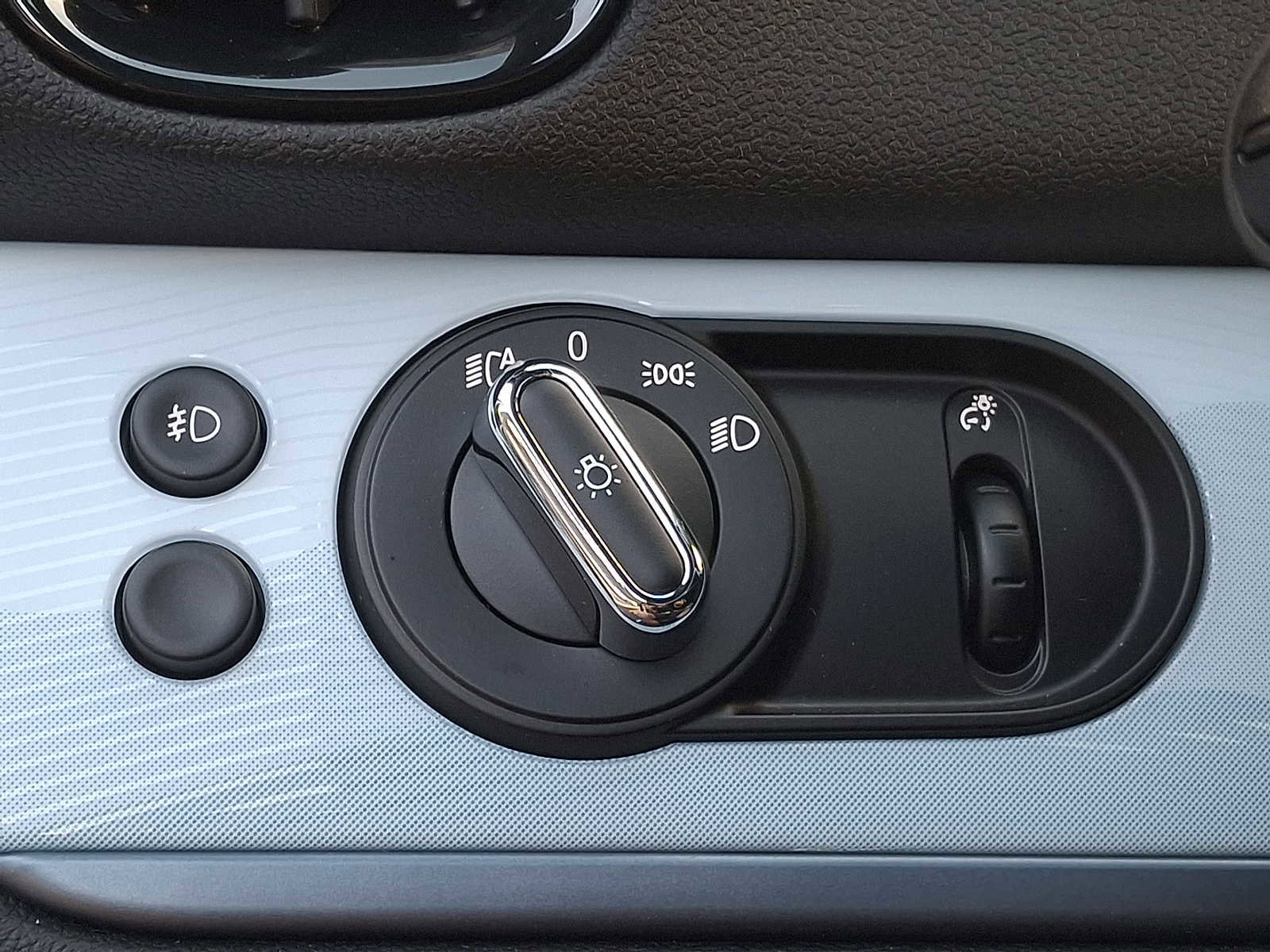 Certified 2023 MINI Cooper Countryman SE w/ Mini Untamed Edition image 21