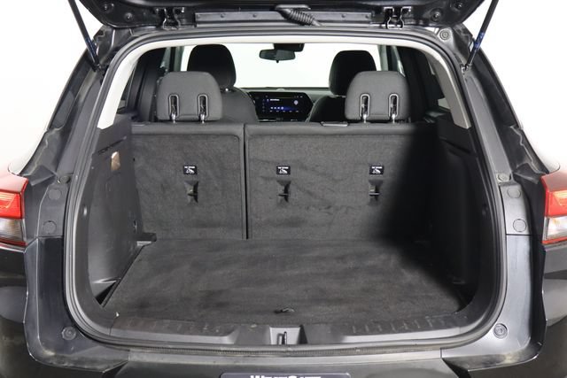 Used 2024 Chevrolet TrailBlazer LT FWD image 17