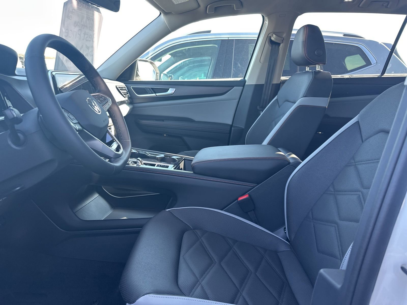 New 2026 Volkswagen Atlas Peak Edition image 13