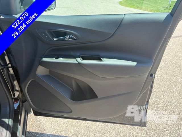 Used 2023 Chevrolet Equinox LT AWD/4WD image 30